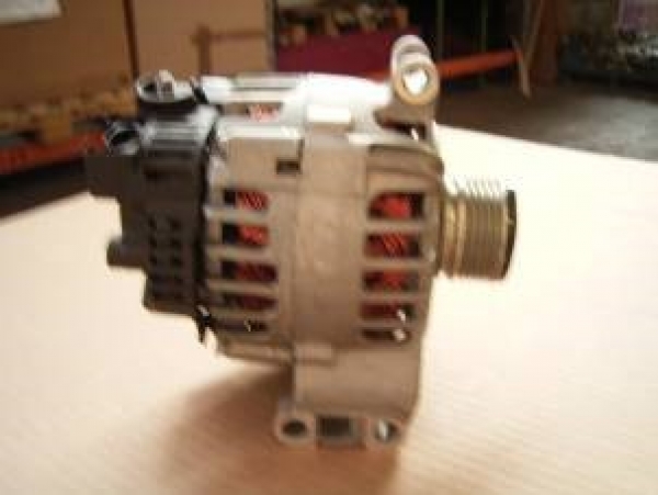 alternatör valeo 115A      TG11C035  Mercedes-Nr. A2661540902